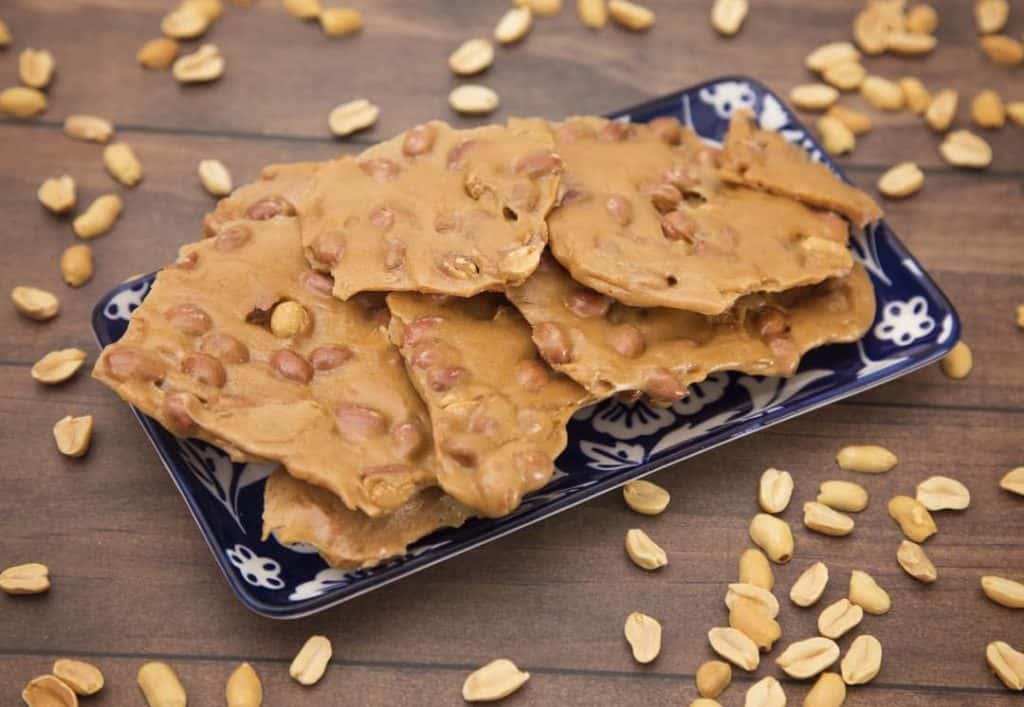 Brittle with Peanuts Surrounding